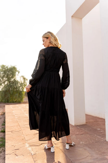 Langes Baumwollkleid in Boho-Eleganz