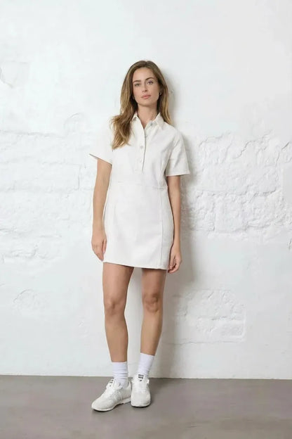 Figurbetontes Jeanskleid