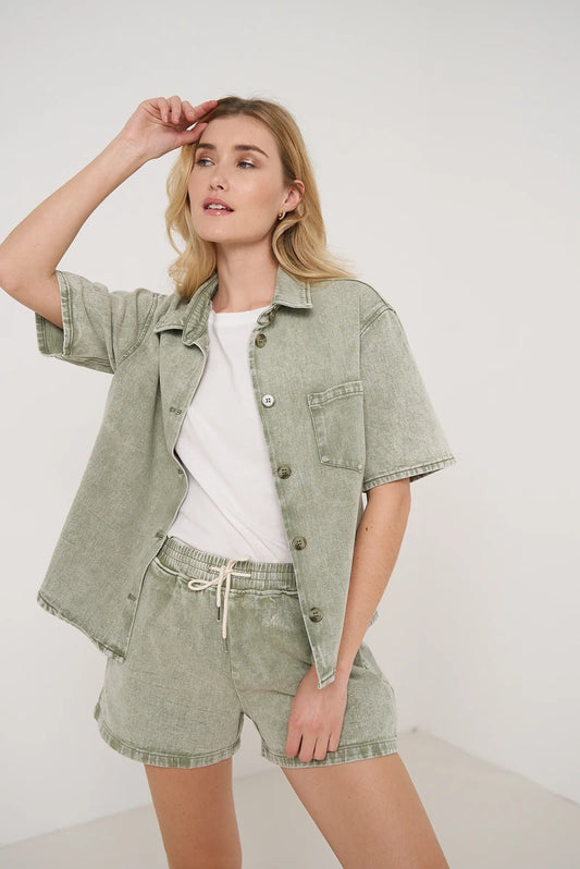 Jeans-Shorts im Used-Look