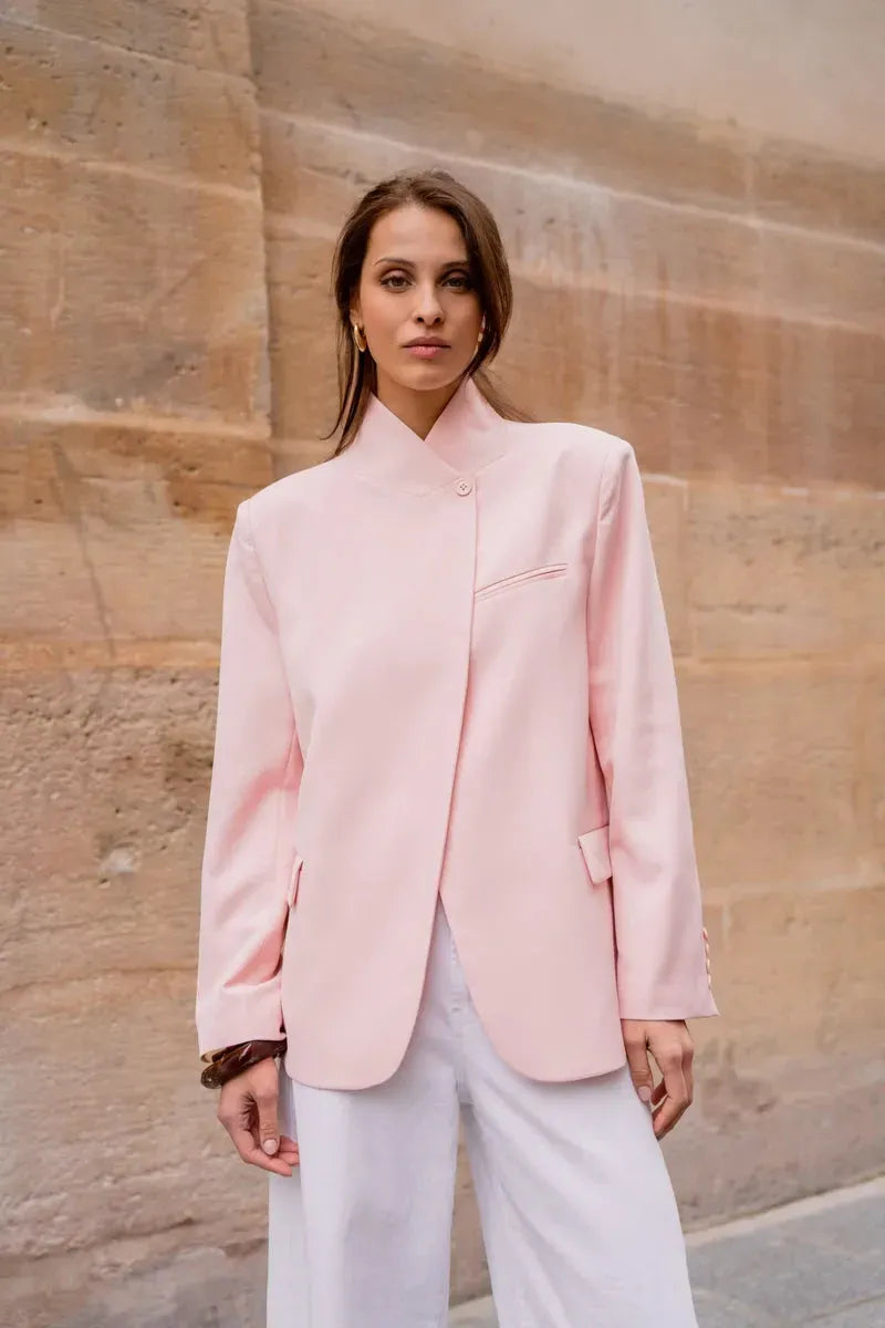 Strukturierter Blazer mit asymmetrischem Verschluss
