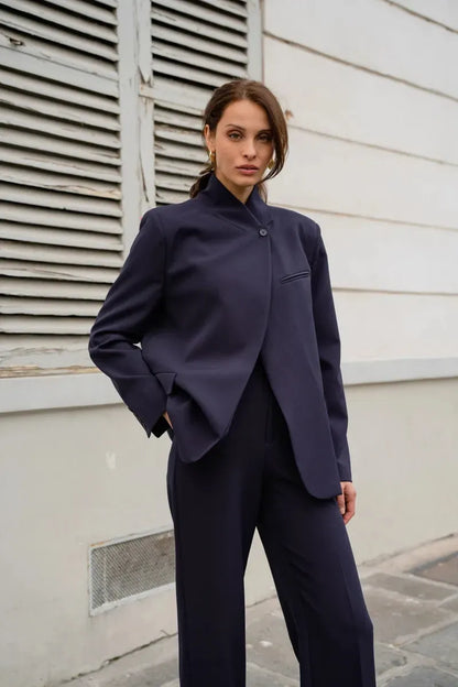 Strukturierter Blazer mit asymmetrischem Verschluss