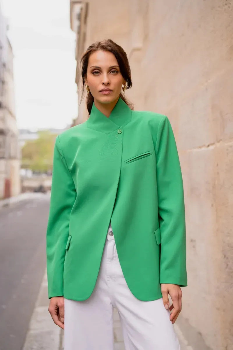 Strukturierter Blazer mit asymmetrischem Verschluss