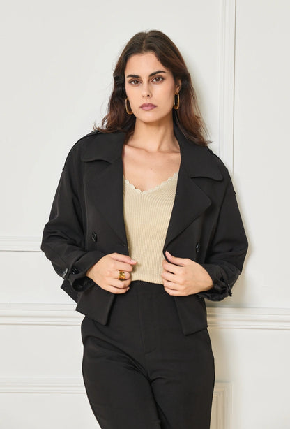 Kurzer Trenchcoat
