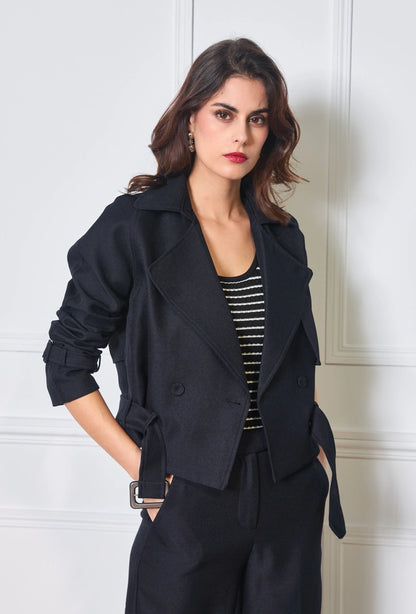 Kurzer zweireihiger Trenchcoat