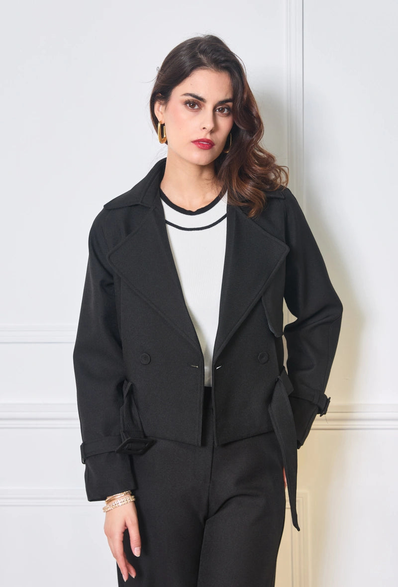 Kurzer zweireihiger Trenchcoat
