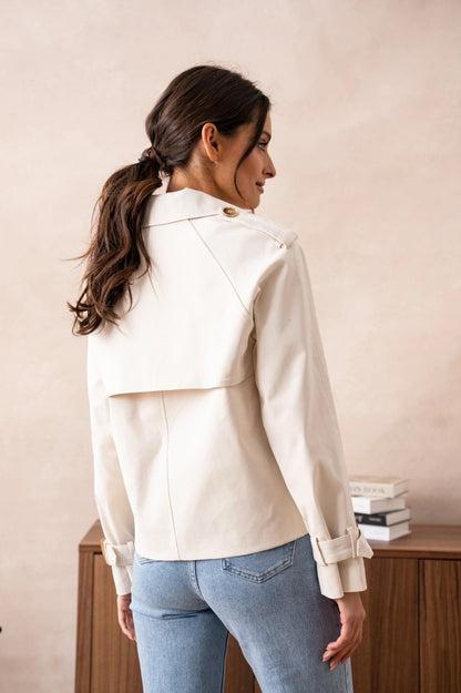 Gekürzter Trenchcoat