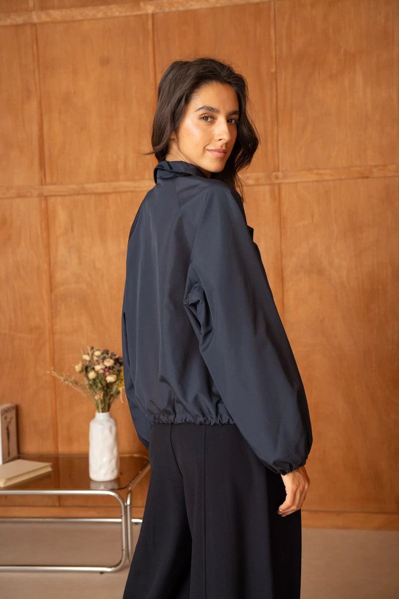 Einfarbige Oversize-Bomberjacke