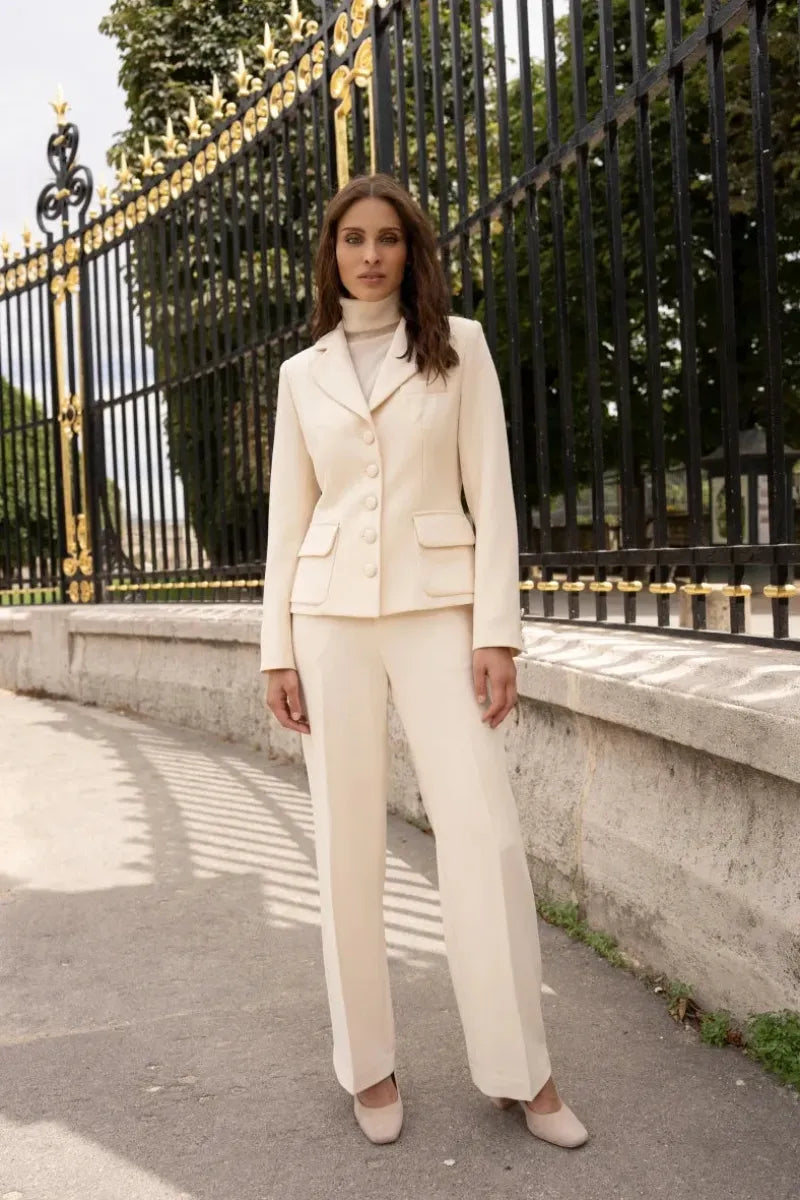 Kurz geschnittener Blazer