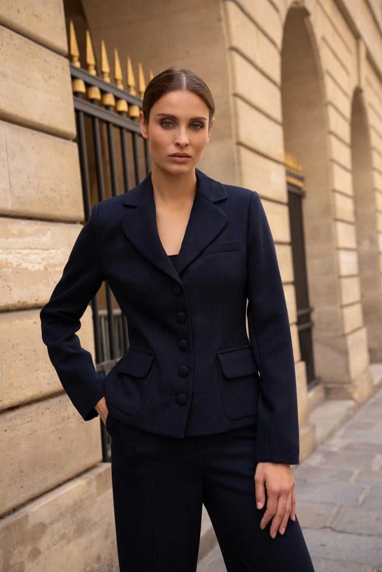 Kurz geschnittener Blazer
