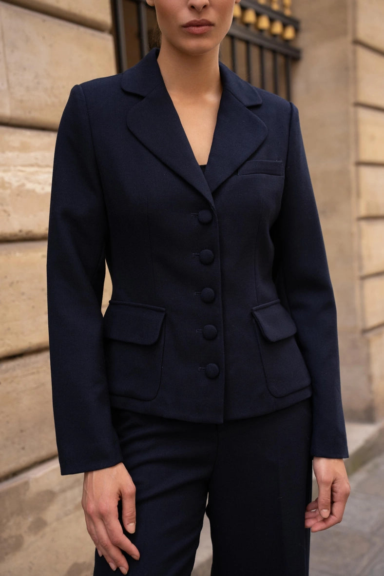 Kurz geschnittener Blazer