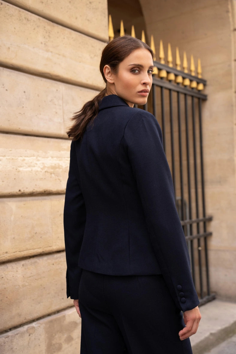 Kurz geschnittener Blazer