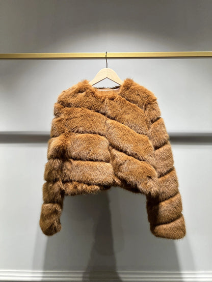 Kurze Kunstpelzjacke