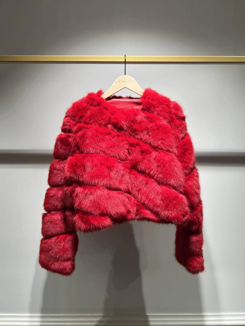 Kurze Kunstpelzjacke