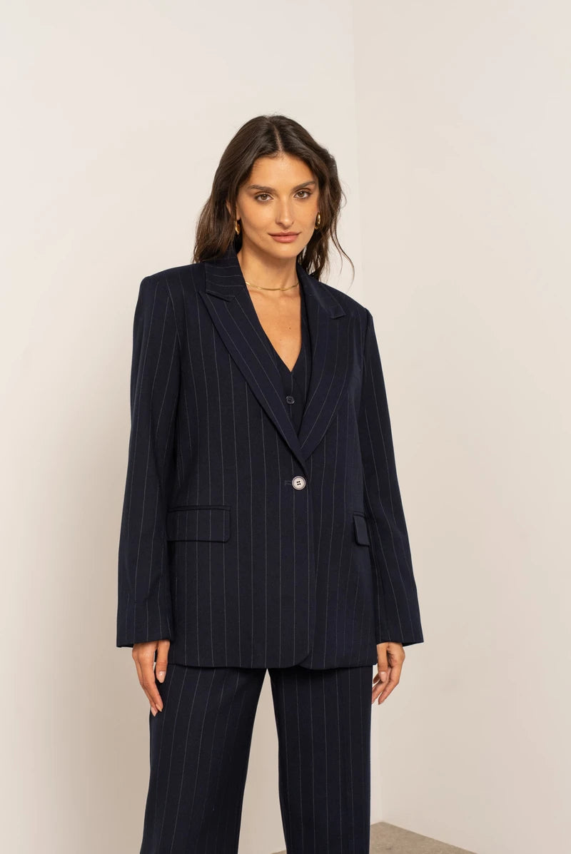 Oversize-Blazer mit feinen Streifen