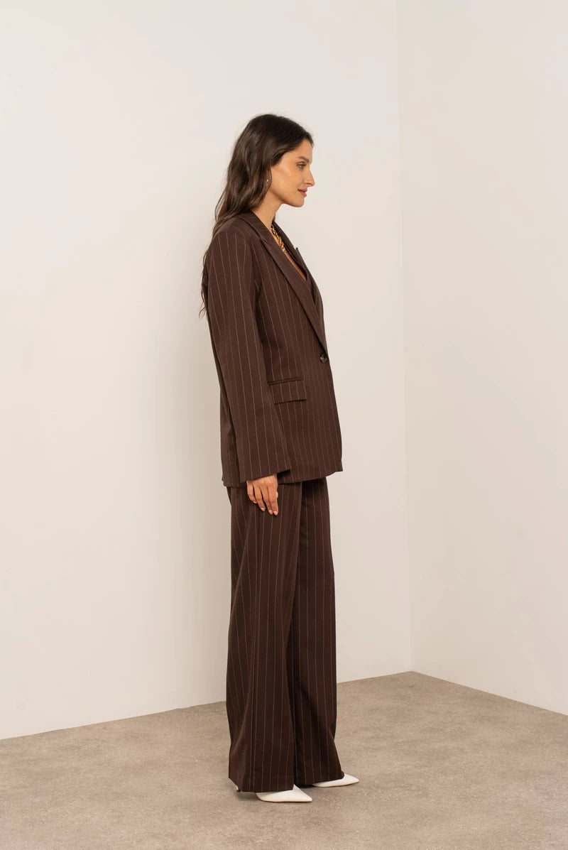 Oversize-Blazer mit feinen Streifen