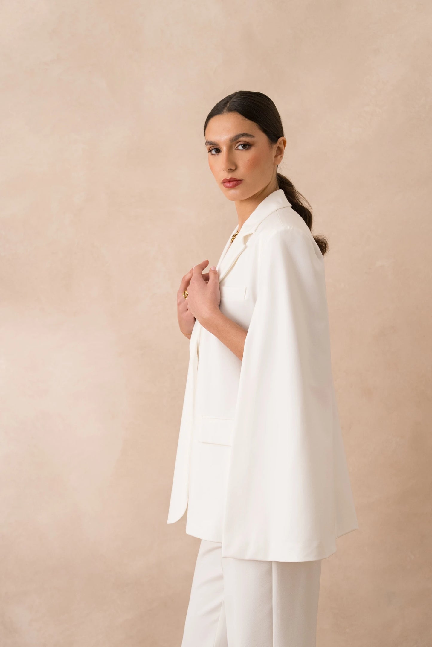 Oversize-Cape mit erstklassigen Details
