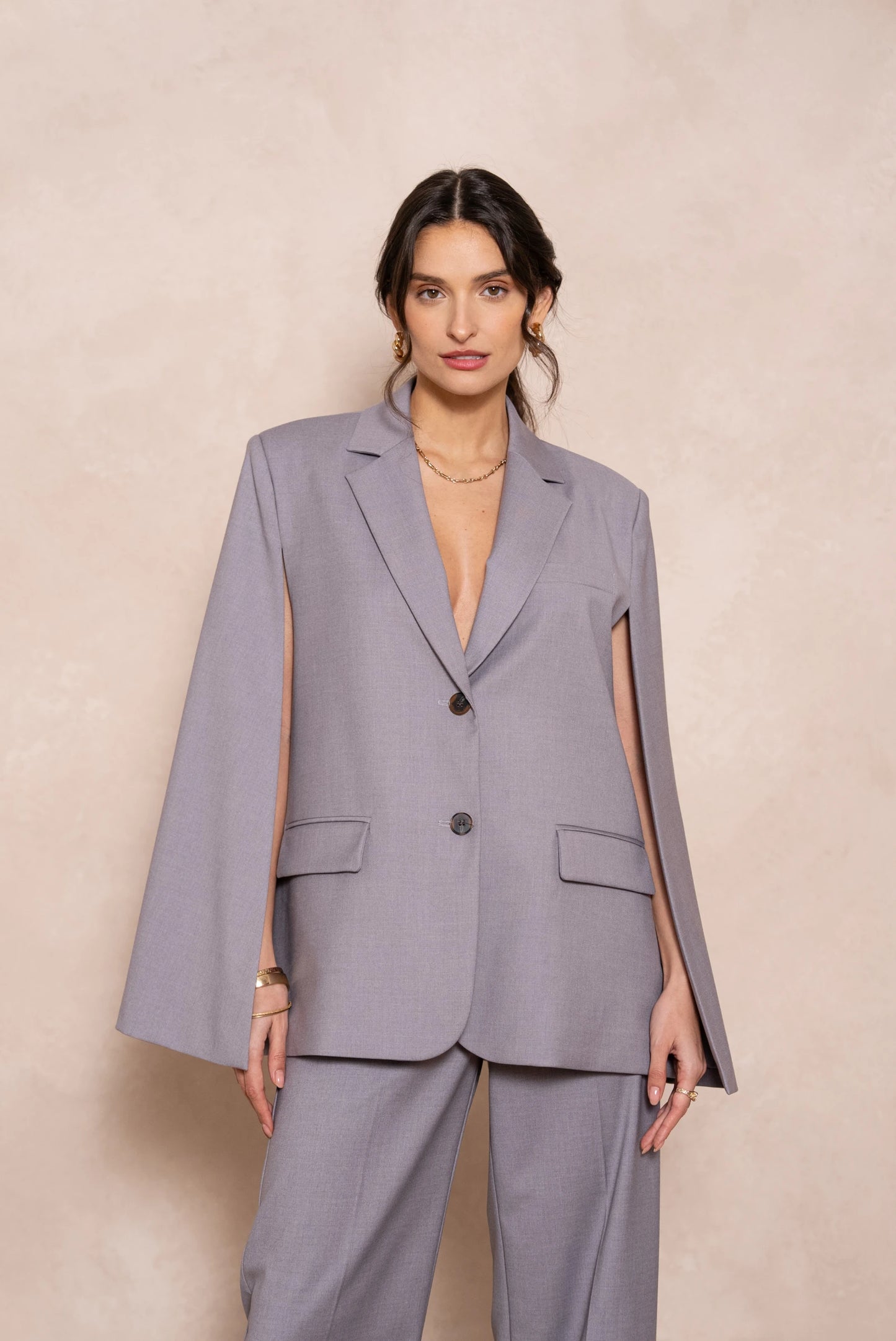 Oversize-Cape mit erstklassigen Details