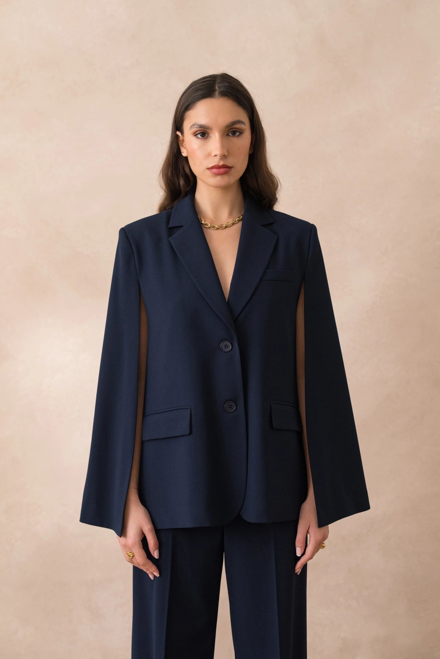 Oversize-Cape mit erstklassigen Details